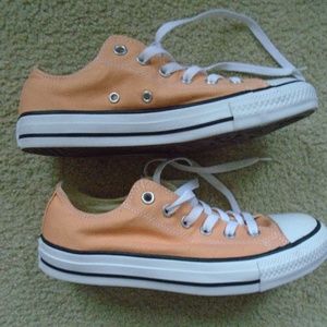 BIG GIRLS "CONVERSE" PEACH COLOR SNEAKERS ""NEW""